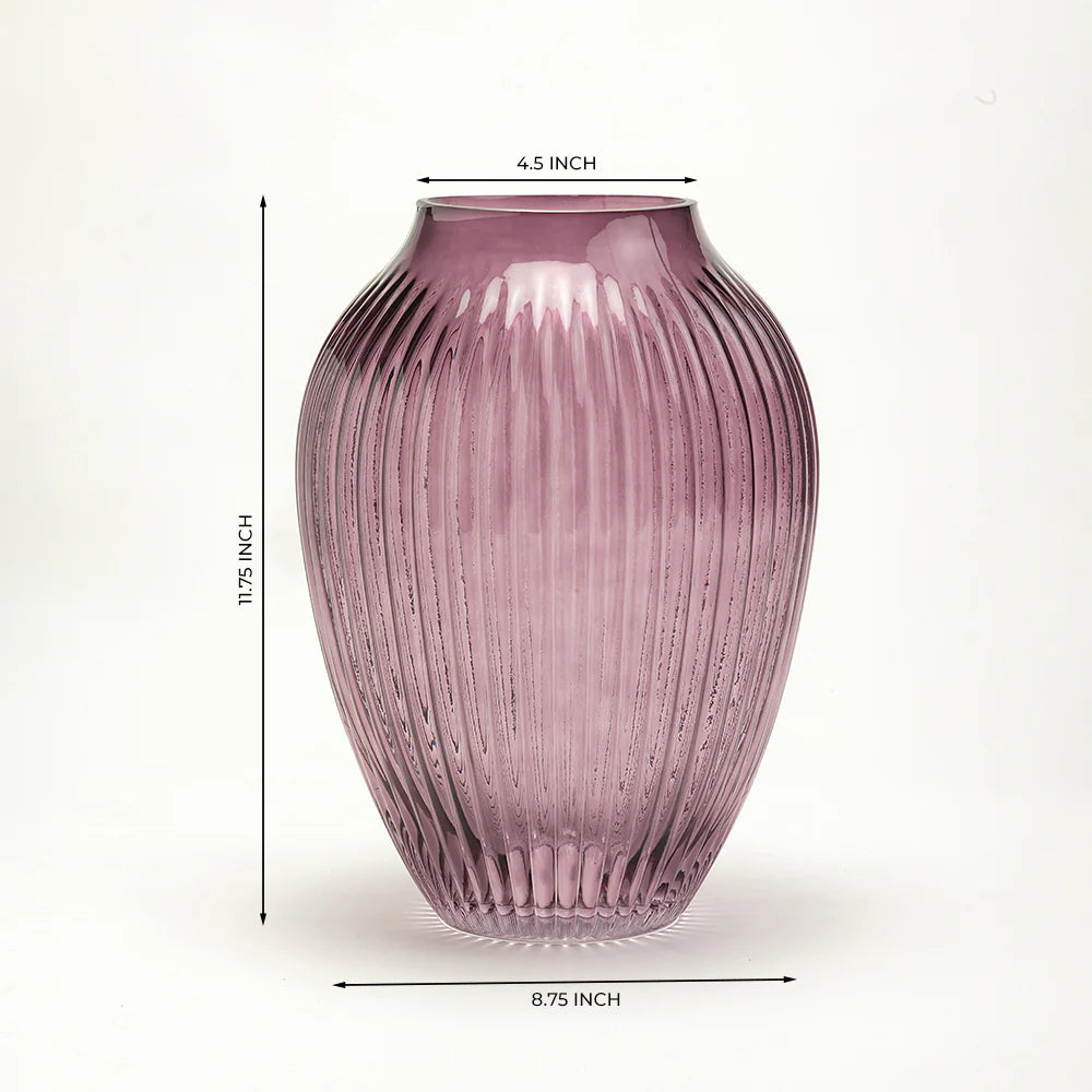 Nova Vase