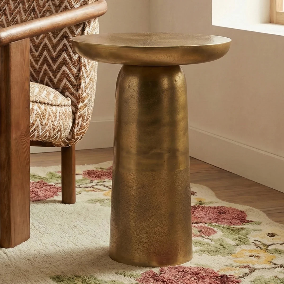 Halo Accent Table